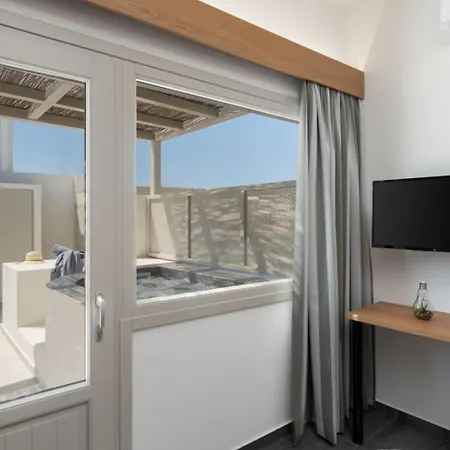 New Sea Serenity Next To The Sea With Private Jacuzzi ヴィラ