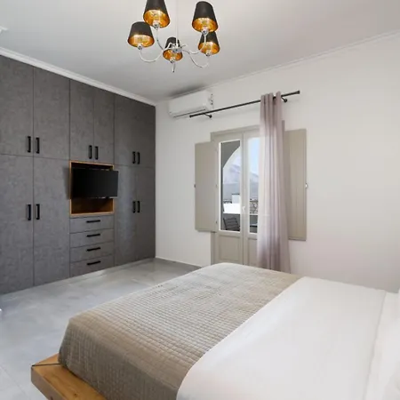 New Sea Serenity Next To The Sea With Private Jacuzzi Villa Vlychada