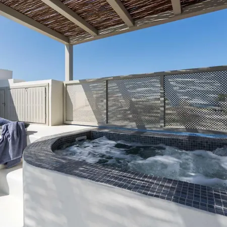 New Sea Serenity Next To The Sea With Private Jacuzzi فيلة *