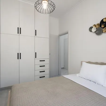 New Sea Serenity Next To The Sea With Private Jacuzzi