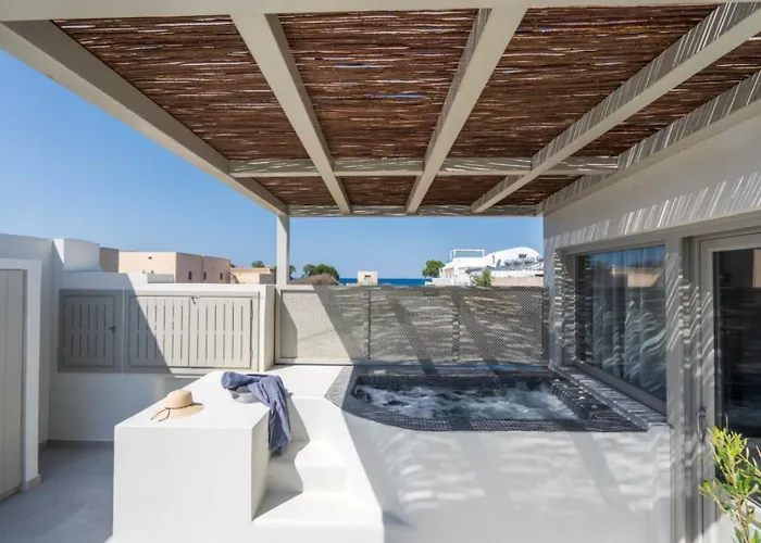 New Sea Serenity Next To The Sea With Private Jacuzzi Vlychada