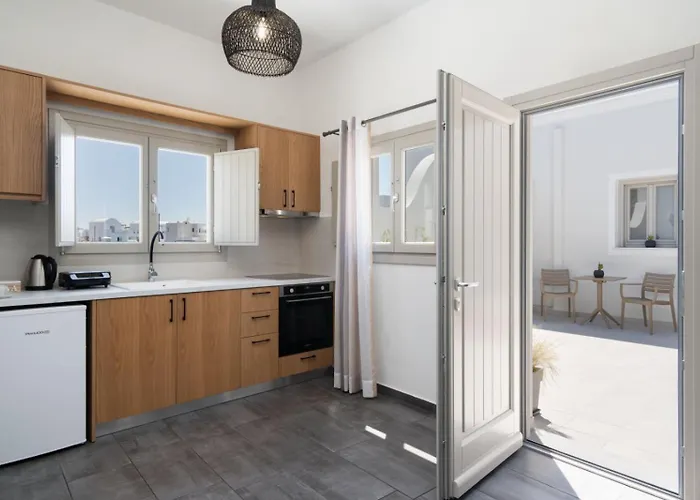 Villa New Sea Serenity Next To The Sea With Private Jacuzzi