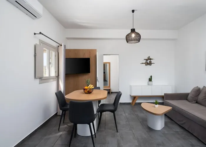 New Sea Serenity Next To The Sea With Private Jacuzzi *