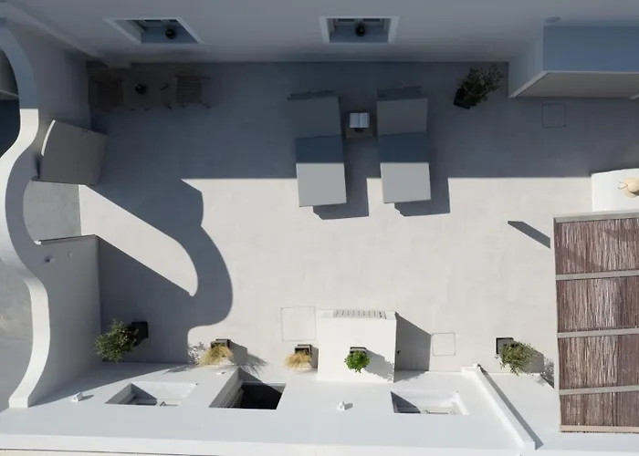 Villa New Sea Serenity Next To The Sea With Private Jacuzzi