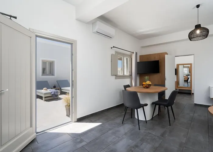 New Sea Serenity Next To The Sea With Private Jacuzzi *