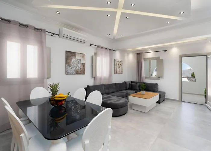 New Sea Serenity Next To The Sea With Private Jacuzzi *