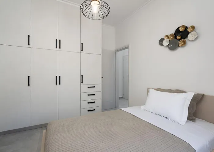 New Sea Serenity Next To The Sea With Private Jacuzzi